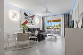 Fabulous One Bedroom Flat with Pool at the Golden Mile